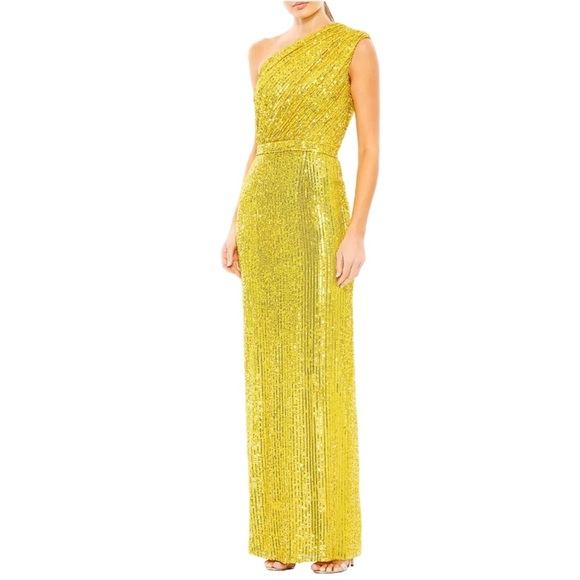 Mac Duggal Dresses & Skirts - IEENA for MAC DUGGAL Metallic Sequins  One-Shoulder Formal Gown Yellow-Size 6